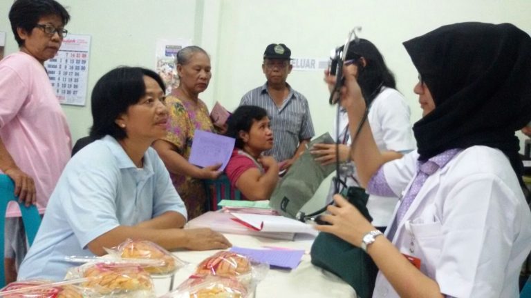 kelebihan dan kekurangan jurusan kesehatan masyarakat
